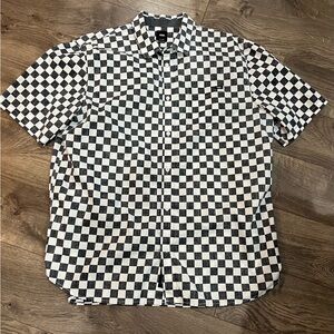 VANS Size XXL button down short sleeve shirt. Iconic, black & white checkered